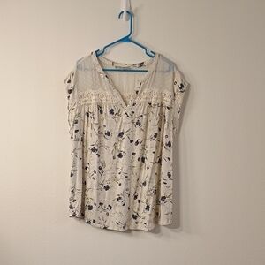 Daniel Rainn Cream and Blue Floral Blouse